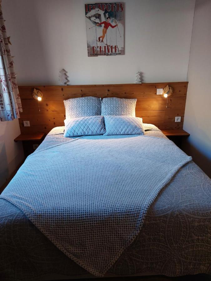 Chambre Les Ormes Enchastrayes Exteriör bild